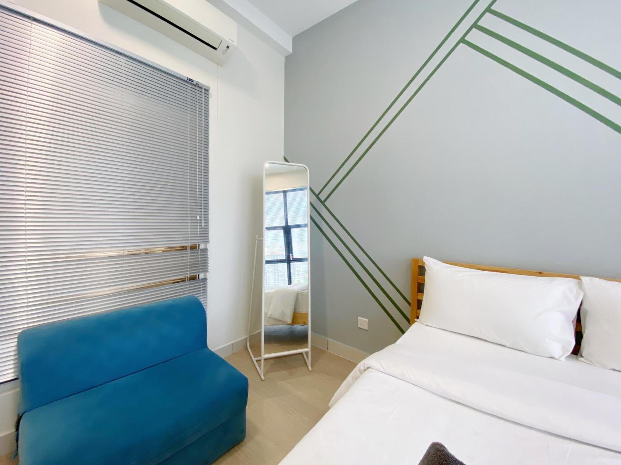 Two Bedroom At Regalia And By The Relaxstay *